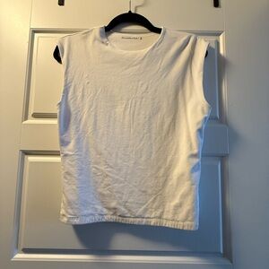 Abercrombie & Fitch women’s white sleeveless Top